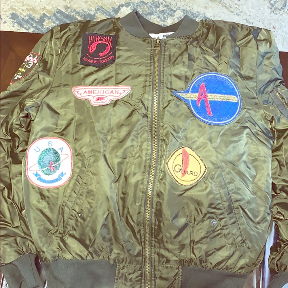Young men’s bomber jacket